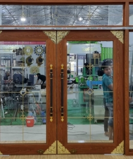 CỬA THUỶ LỰC NHÔM